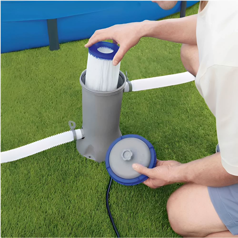 Kit Piscina Estrutural Bestway 4.678 Litros 3,05m x 76cm com Bomba Filtrante 127V