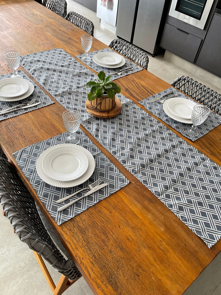 Kit 4 Jogos Americanos Jacquard Imp. + Caminho de Mesa