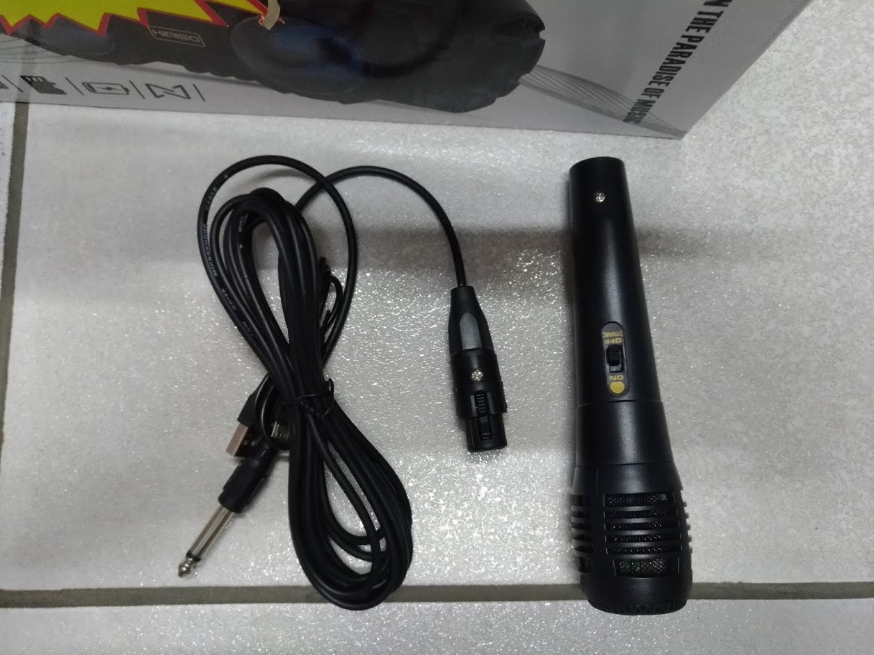 Nova Caixa de Som KM-S1 com Microfone