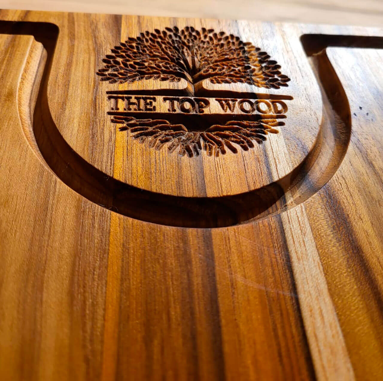 Tábua de corte em Teca