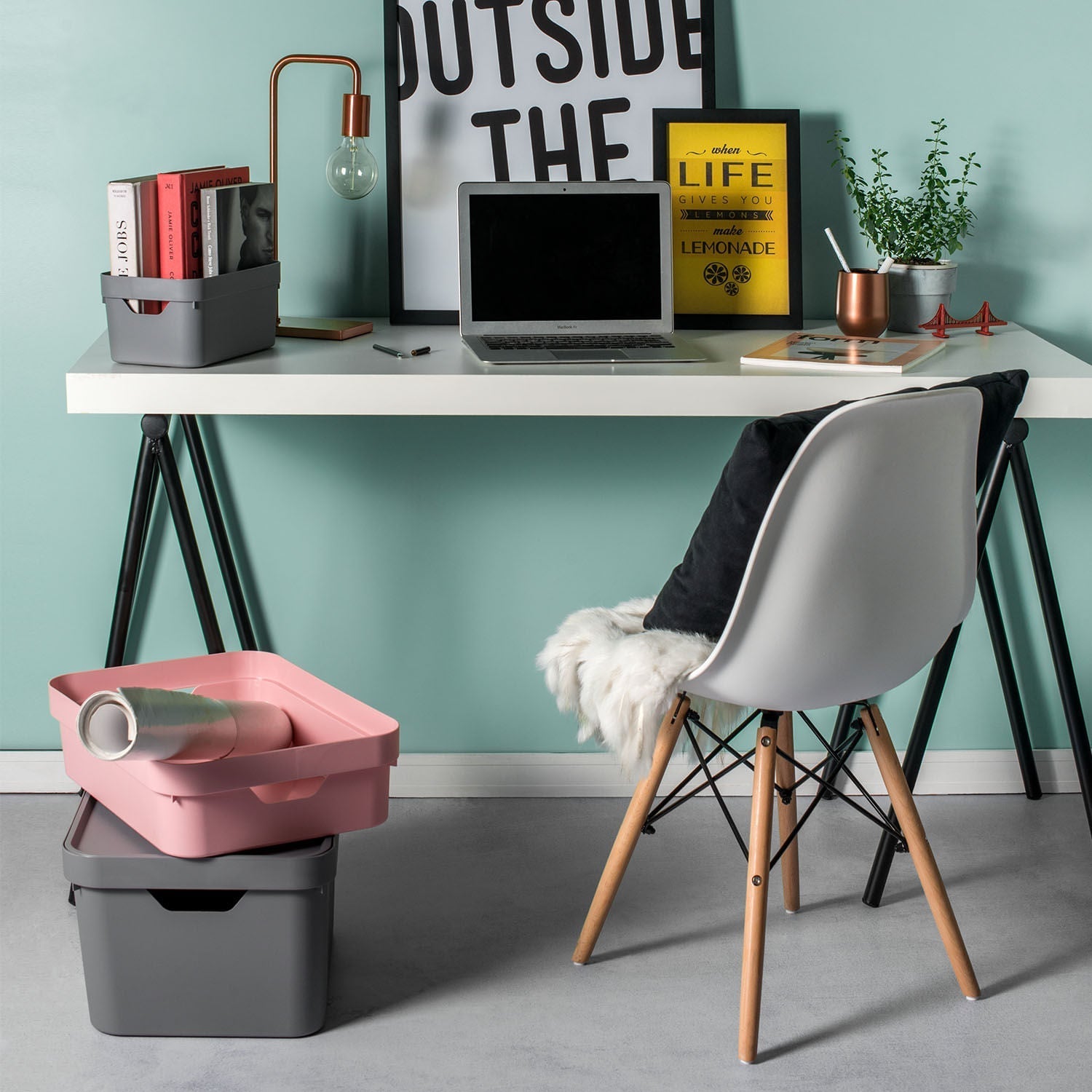 Caixa organizadora Ou 18L com tampa Linha Cube