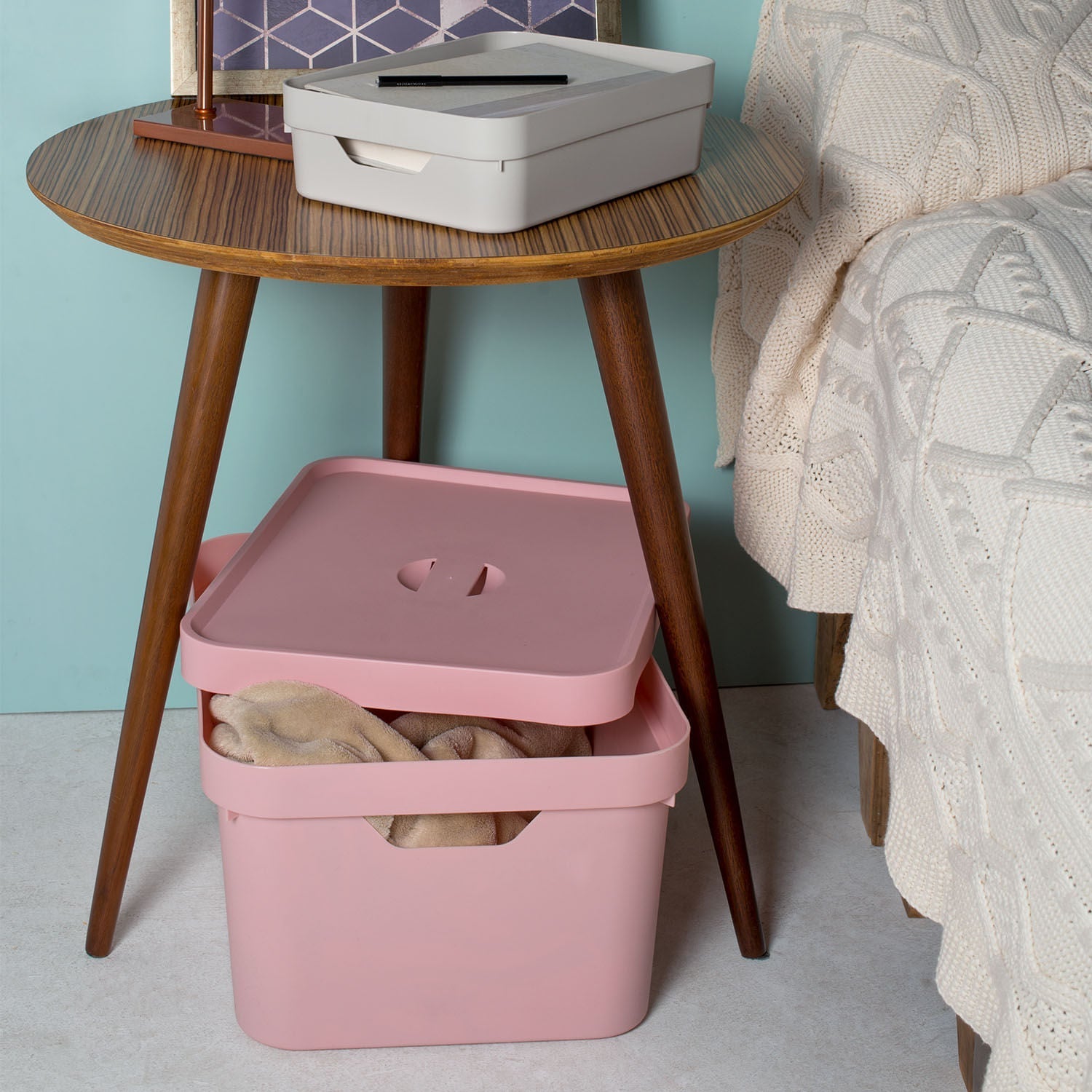 Caixa organizadora Ou 32L com tampa Linha Cube