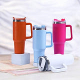 Copo De Plástico Com Tampa E Canudo 1100ml Texturizado U / VARIADA