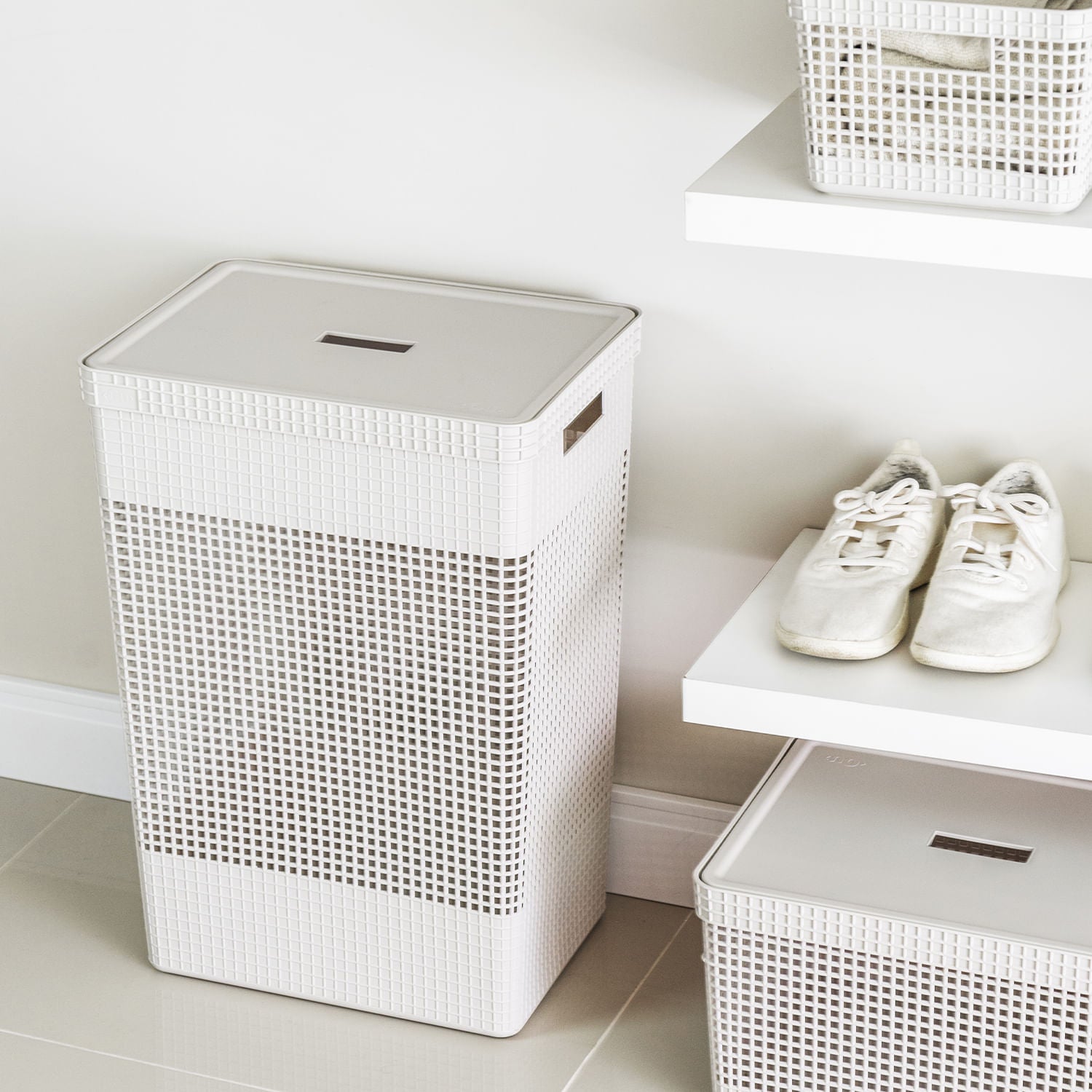 Cesto de roupas Ou 49L com tampa Linha Grid