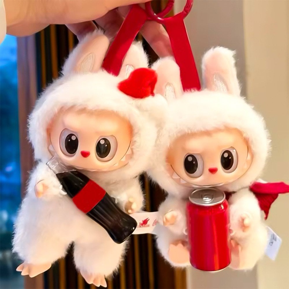 Lafufu Refrigerante Cola Boneco Chaveiro 14cm Pelúcia Monstrinho U / VARIADA